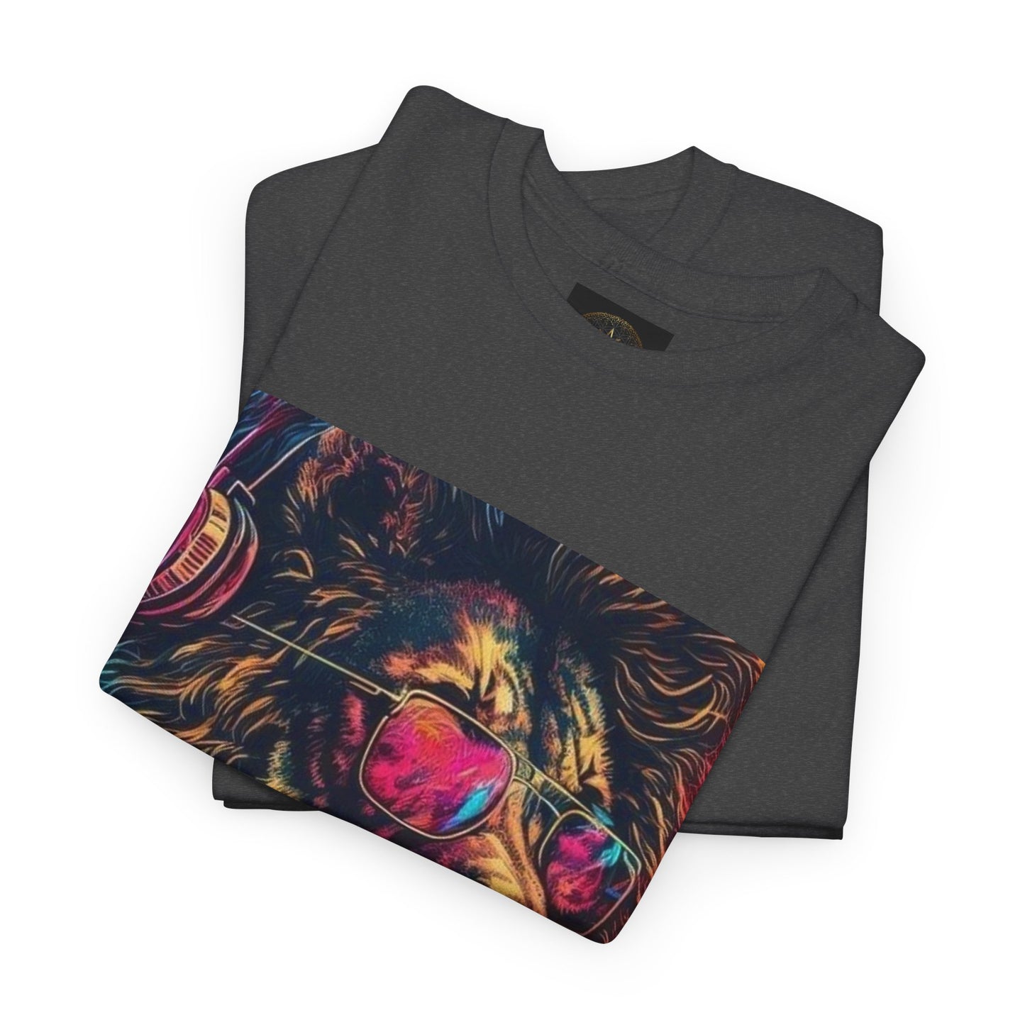 Vibrant Lion Graphic Tee, Cool Streetwear Shirt, Unisex Fashion T-Shirt, Perfect Gift for Animal Lovers, Men’s & Women’s Casual Wear