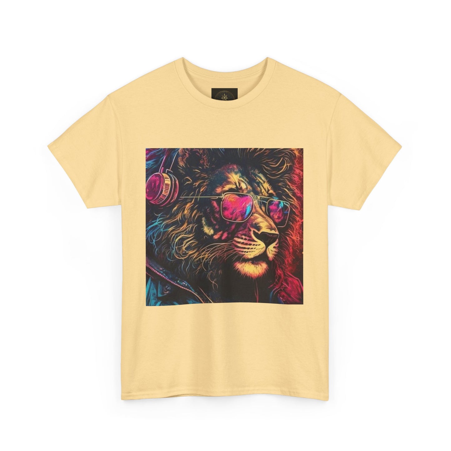 Vibrant Lion Graphic Tee, Cool Streetwear Shirt, Unisex Fashion T-Shirt, Perfect Gift for Animal Lovers, Men’s & Women’s Casual Wear